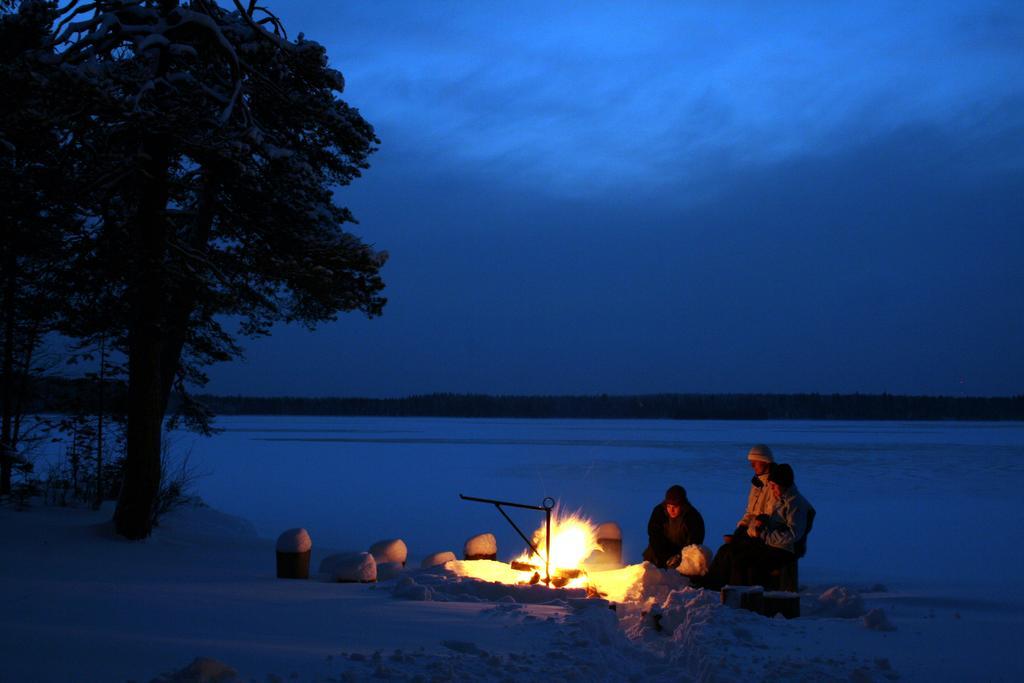 Апарт отель Metsaekartano Outdoor Centre Кеттуланмяки Экстерьер фото