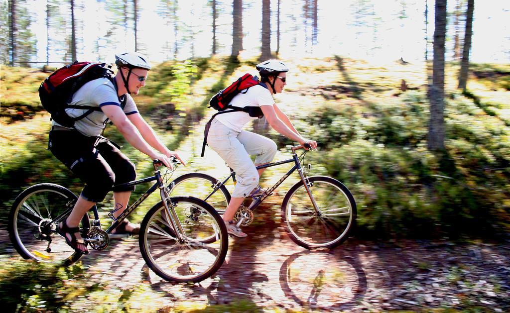 Апарт отель Metsaekartano Outdoor Centre Кеттуланмяки Экстерьер фото